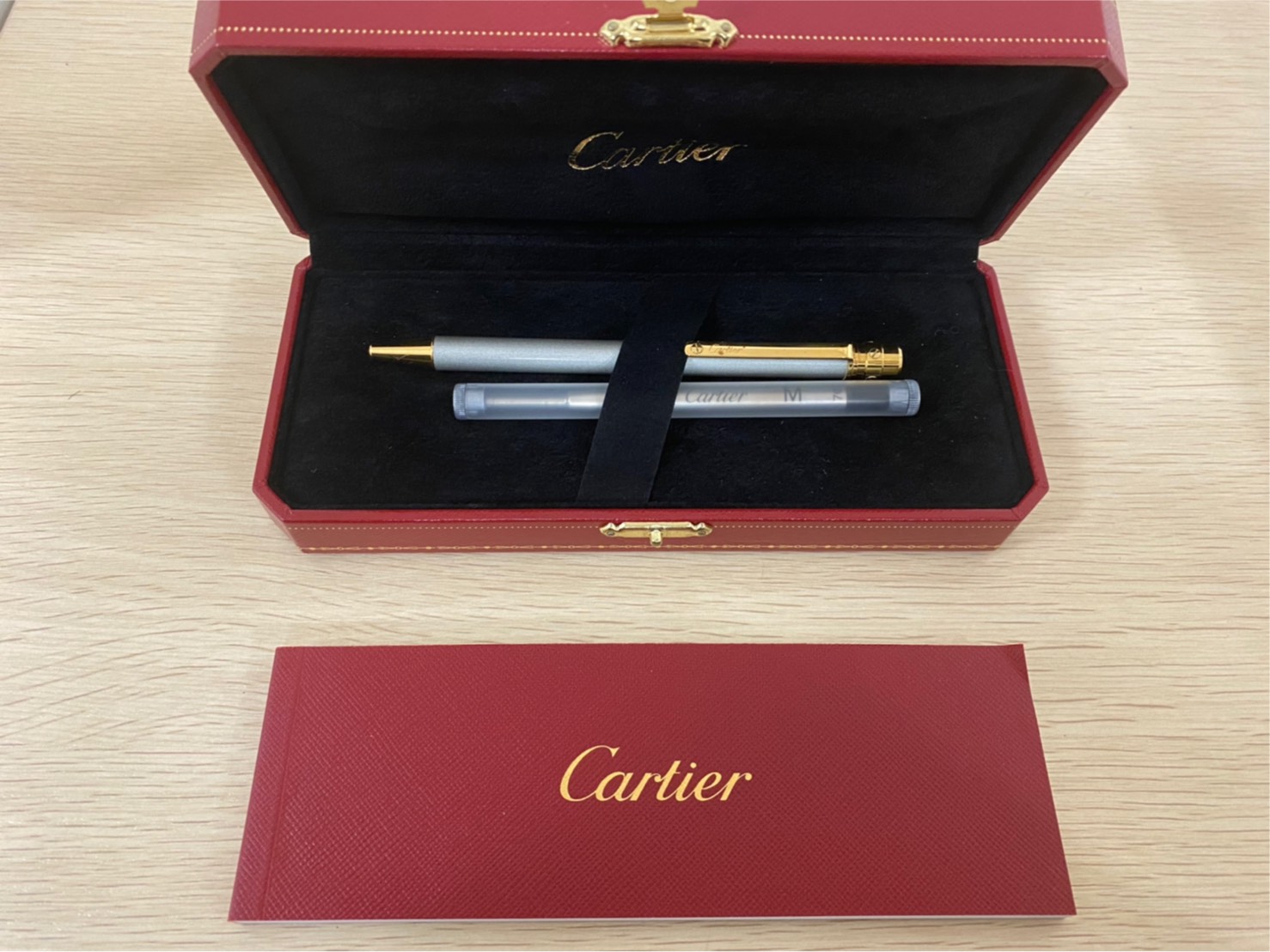 カルティエ　Cartier　ボールペン